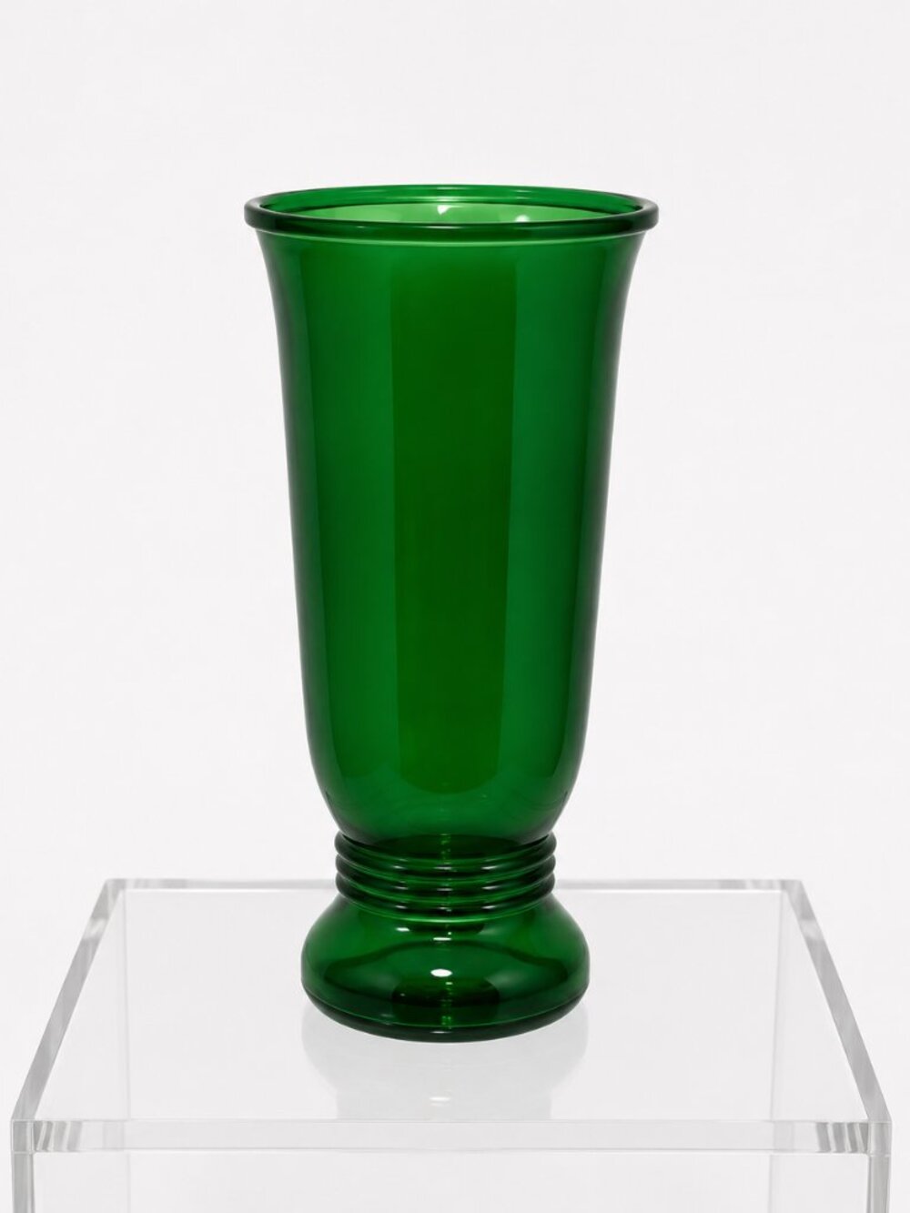 Elegant Green Glass Vase